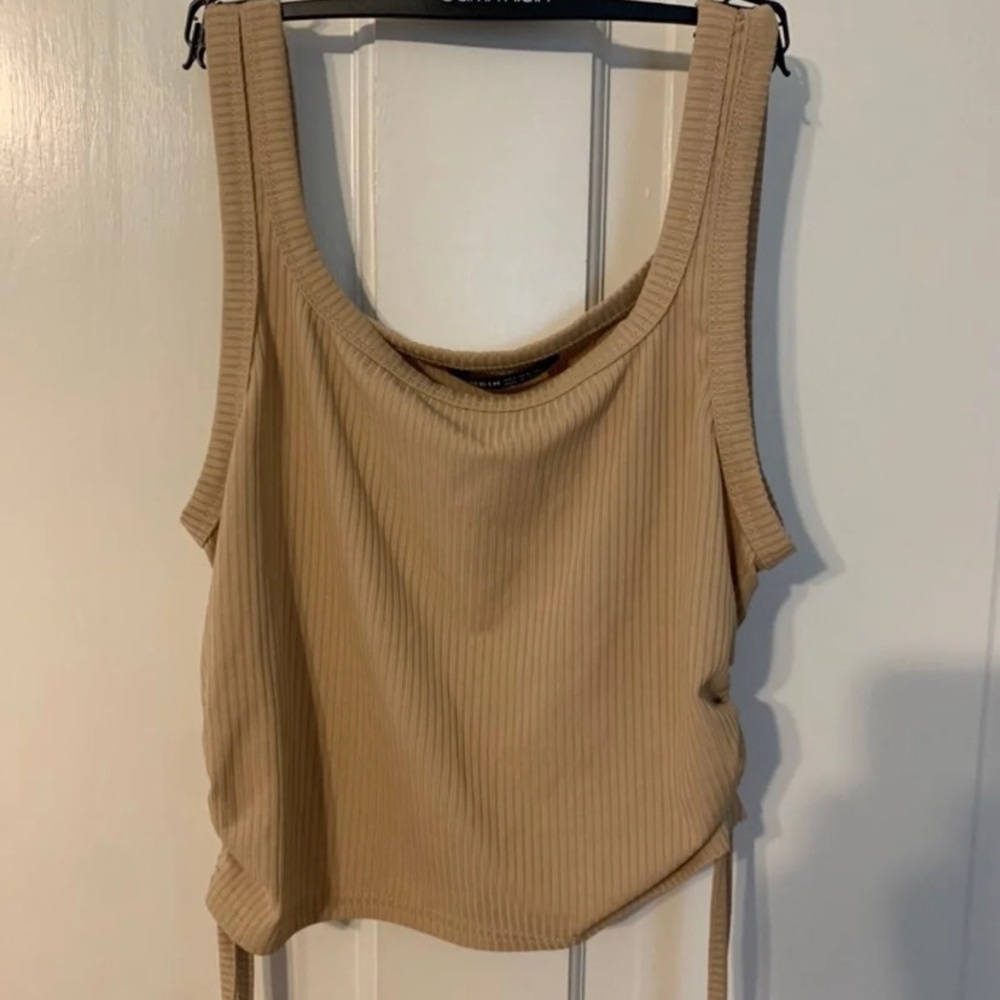 brown tank